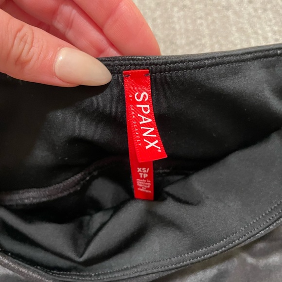 Spanx leggings - Picture 2 of 4